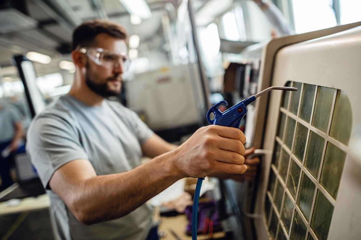 Air duct cleaning in Bessemer, AL